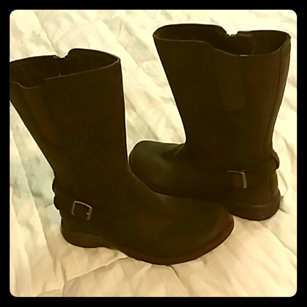 Brown Merrel Boots